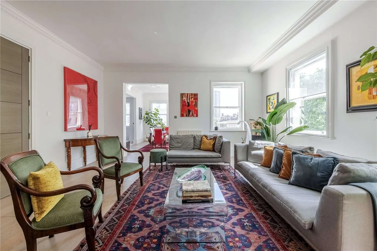 Salisbury House, 3 Drummond Gate, London, SW1V 2HJ, photo 2