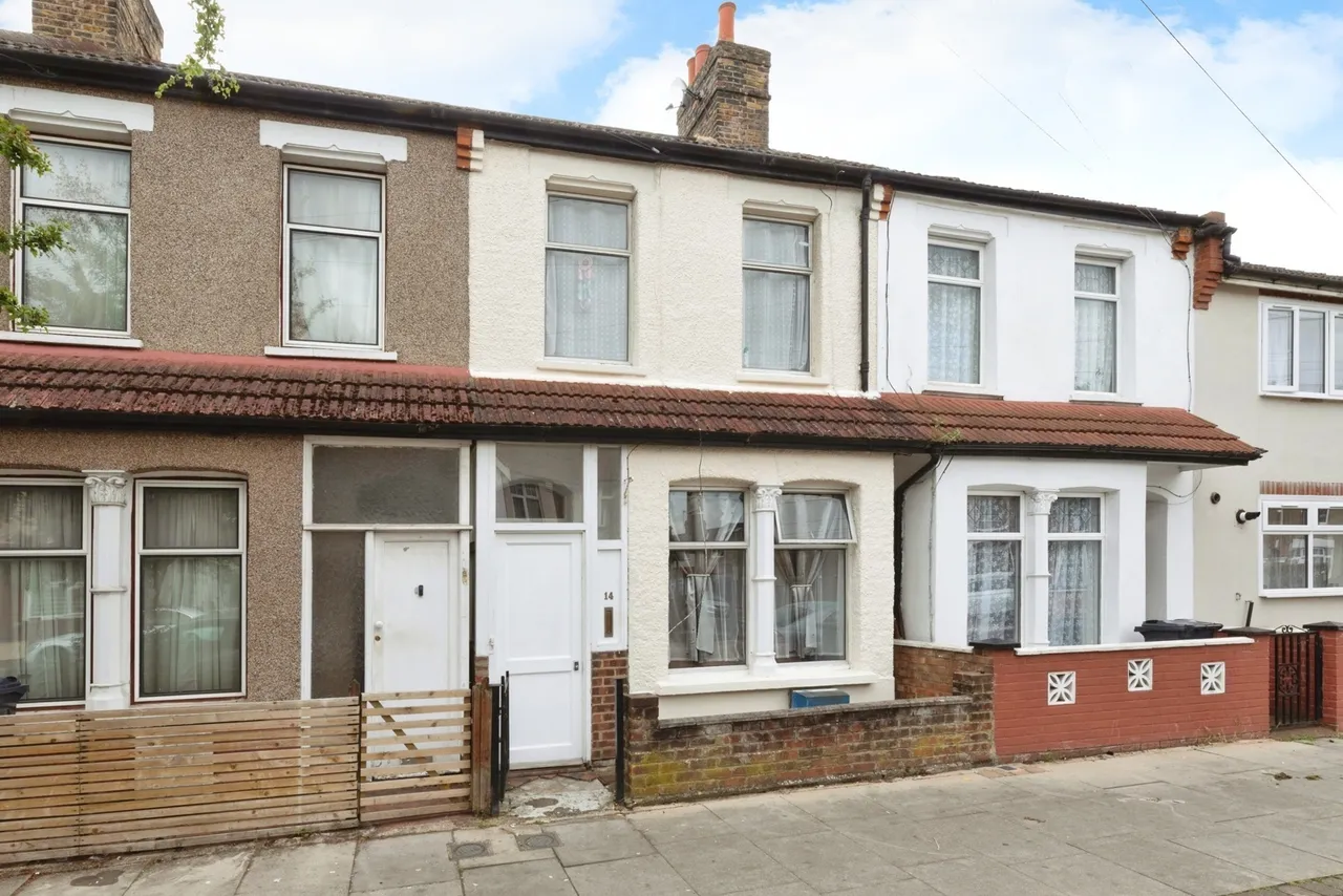 2 bed house for sale — Brettenham Road, LONDON, London, N18