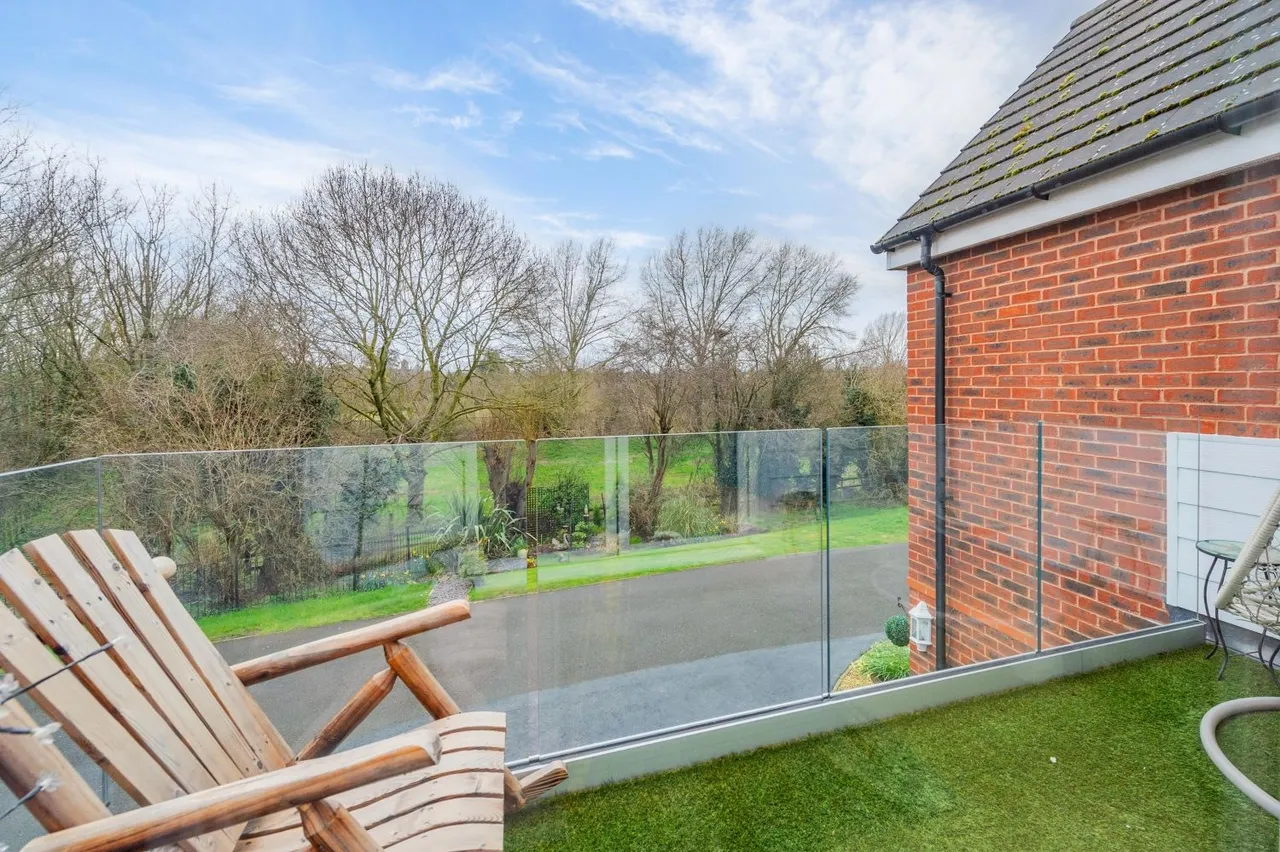 Drake Close, Shrewsbury, SY2, photo 2