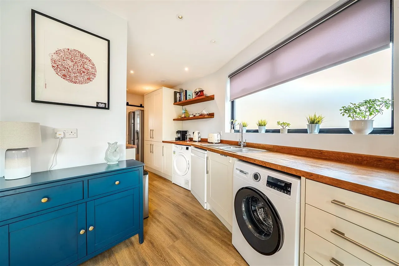 Winkworth Road, Banstead, SM7 2QR, photo 9