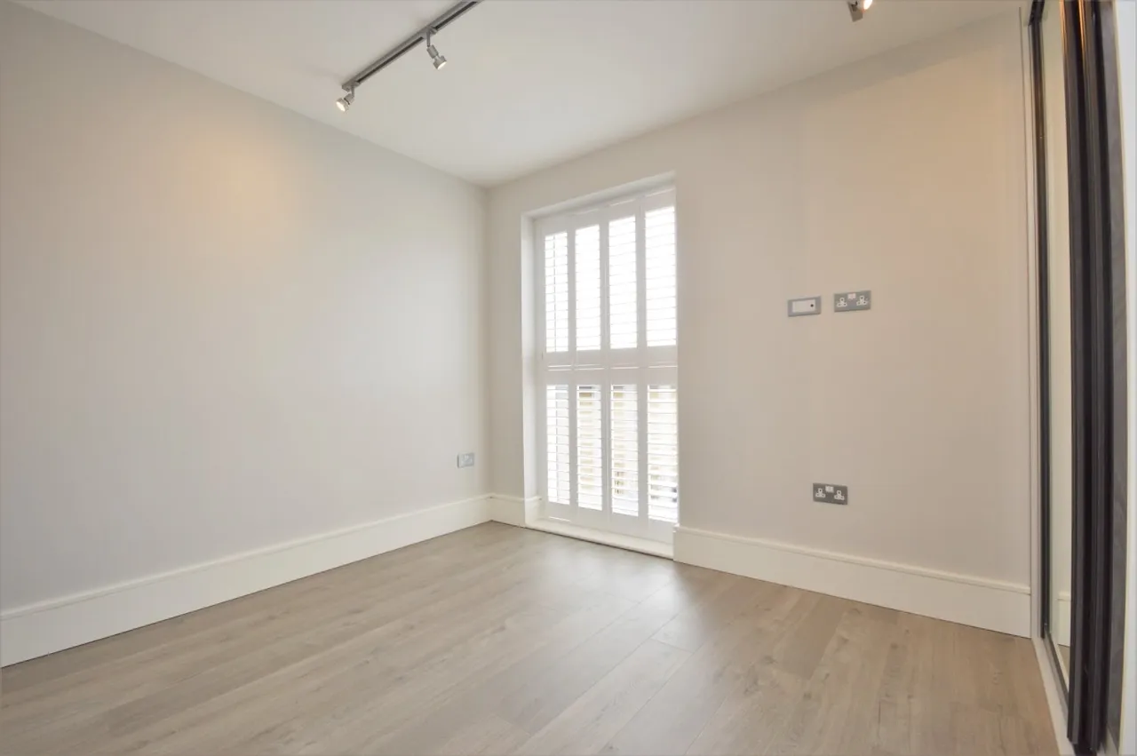 Plassy Road, Catford, SE6, photo 8