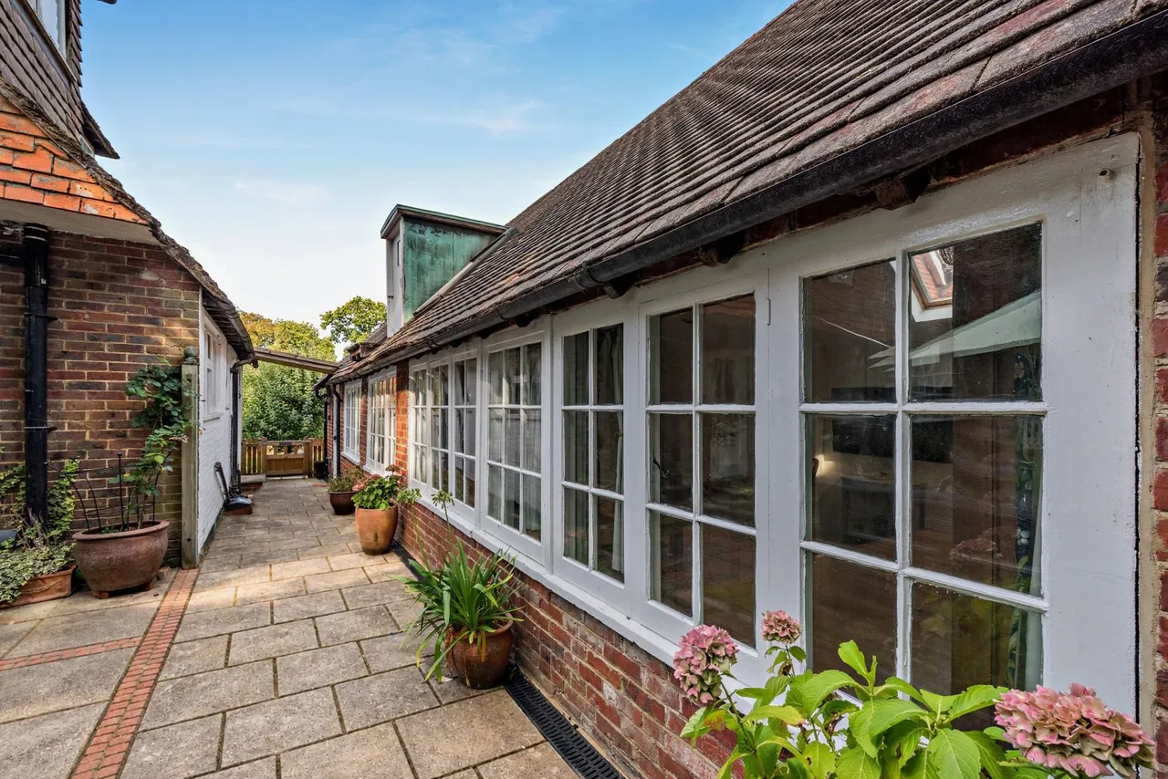 Grayswood Road, Haslemere, GU27, photo 18