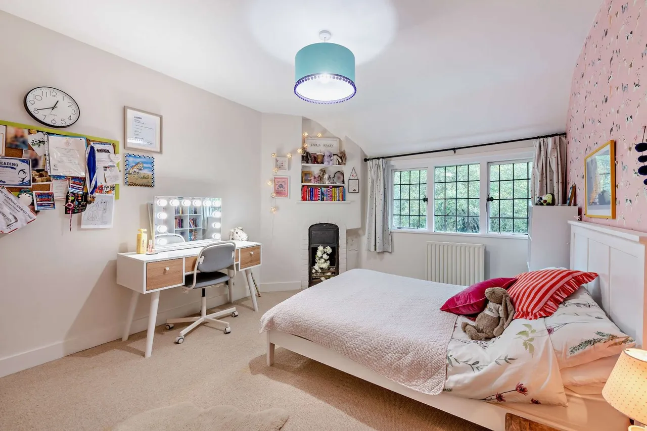 Grayswood Road, Haslemere, GU27, photo 12