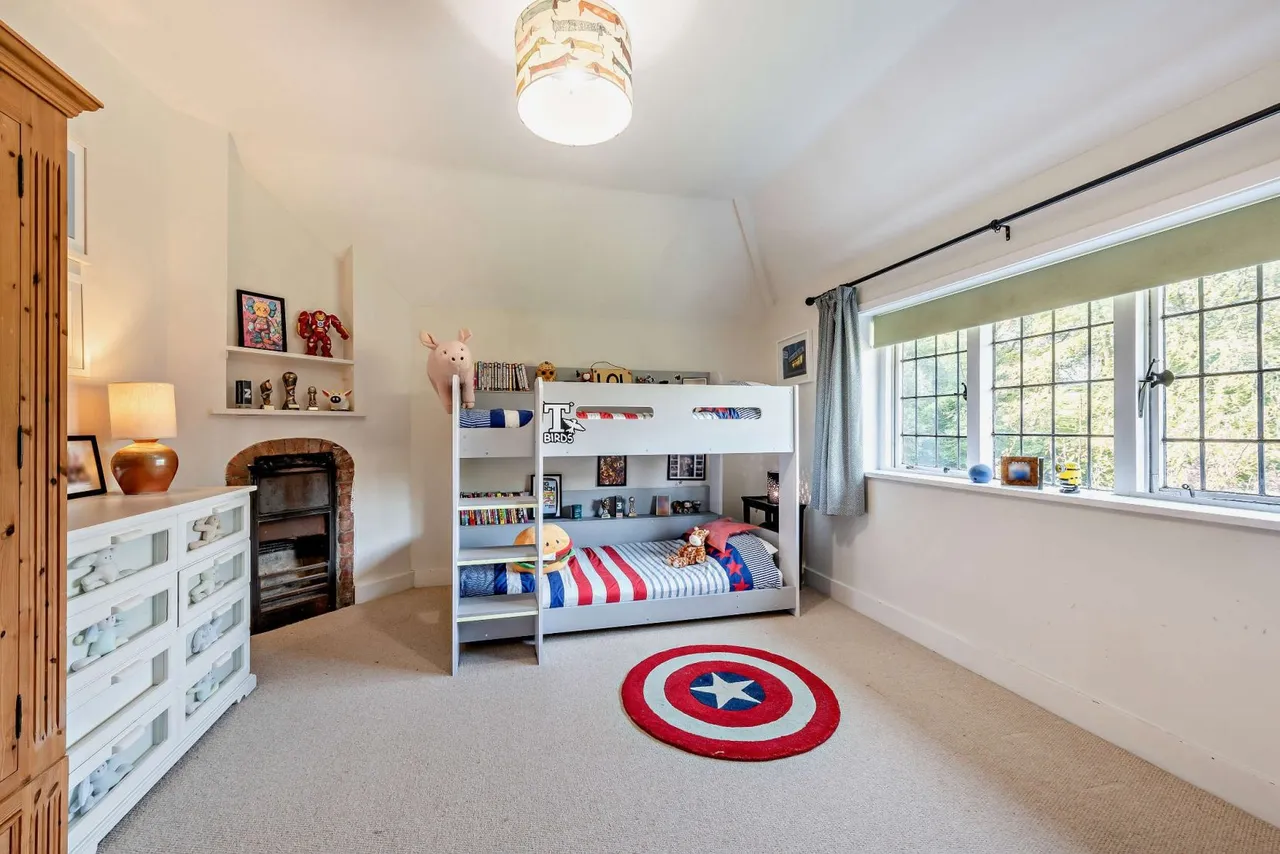 Grayswood Road, Haslemere, GU27, photo 14