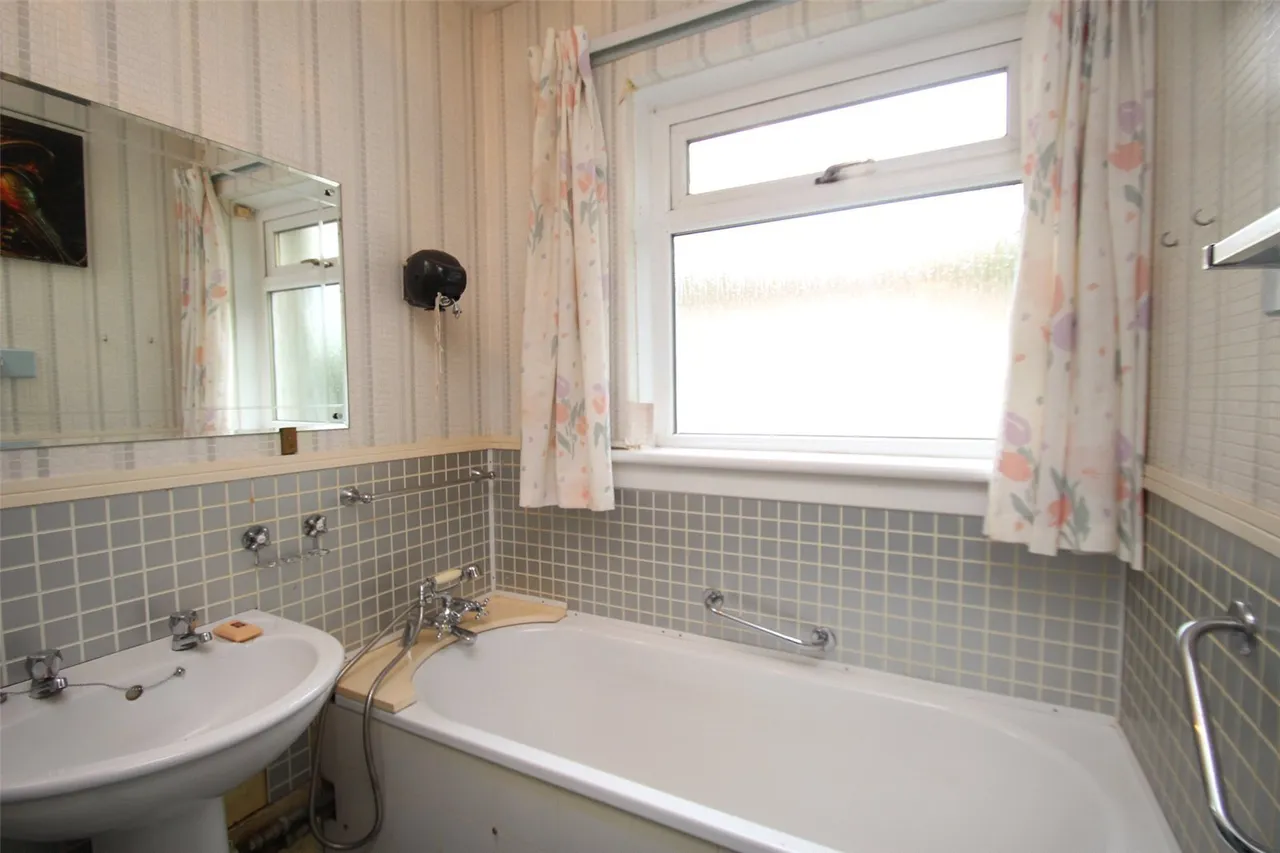 Anniesland Road, Anniesland, Glasgow, G13, photo 8