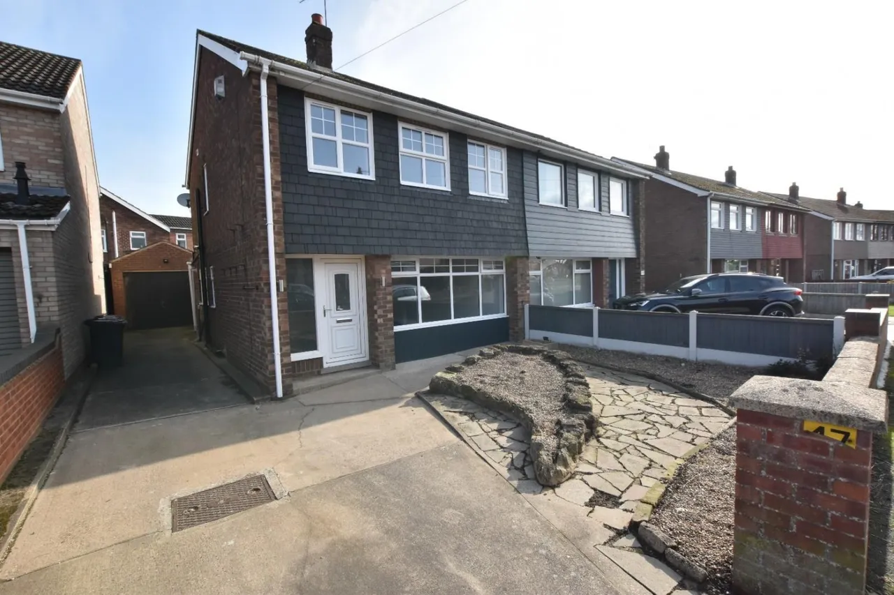 3 bed house for sale — Ogilvy Drive, Bottesford