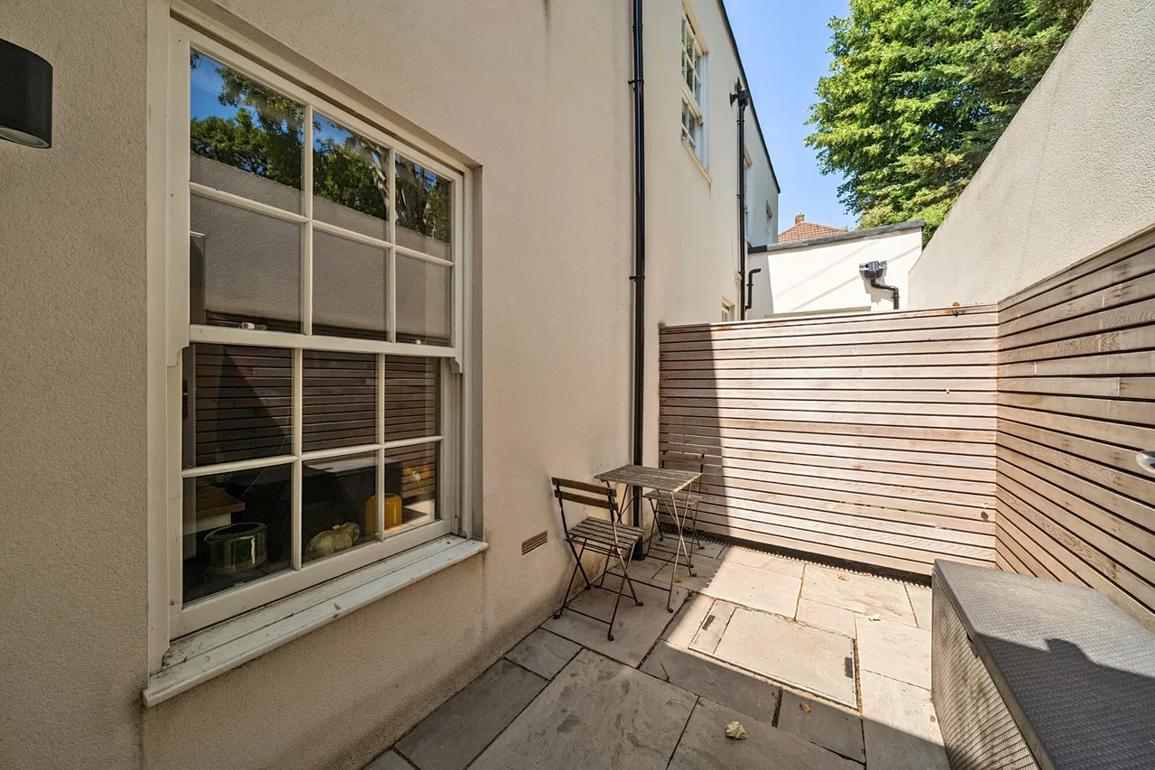 Brandram Road, SE13, photo 6