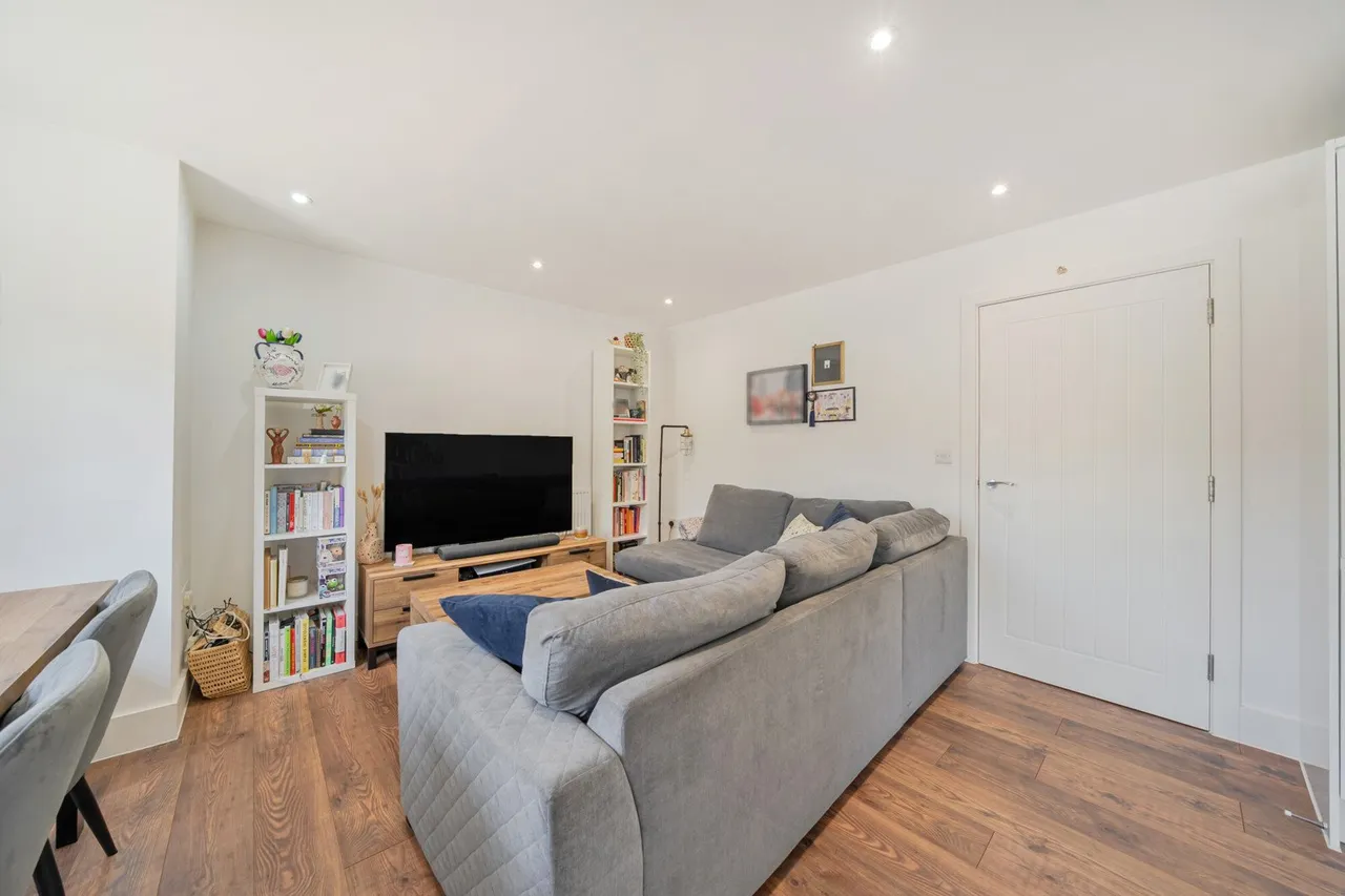Brandram Road, SE13, photo 10
