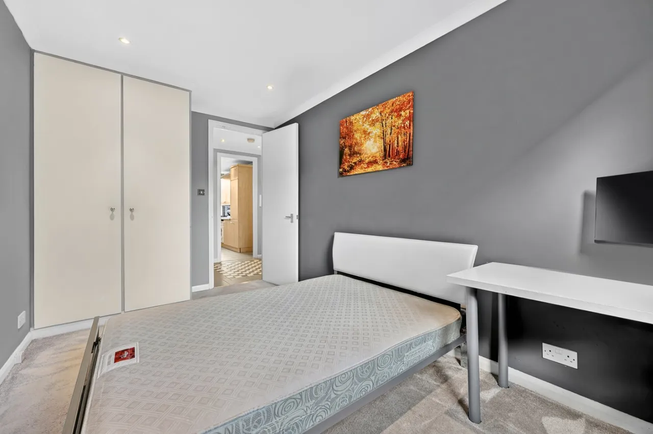 Greville Place, London, NW6, photo 11