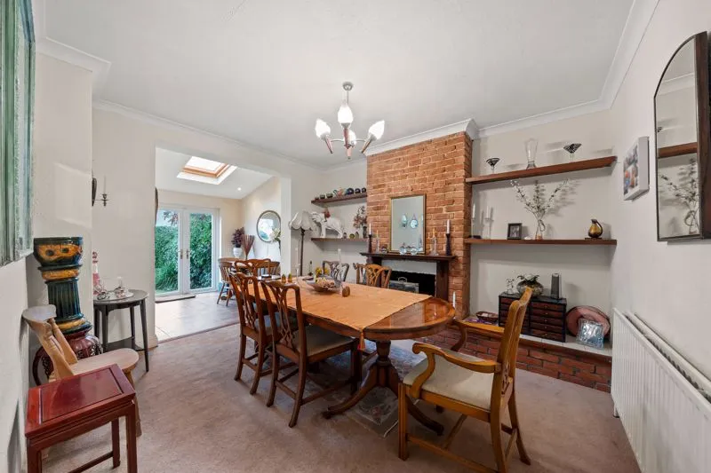 Farm Way, Worcester Park KT4 8RZ, photo 3