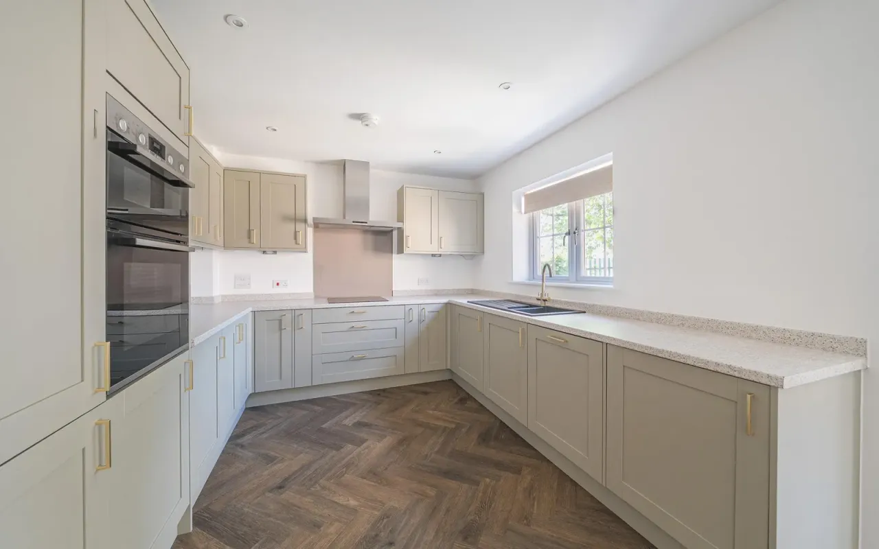 Church Lane, Riseley, photo 3
