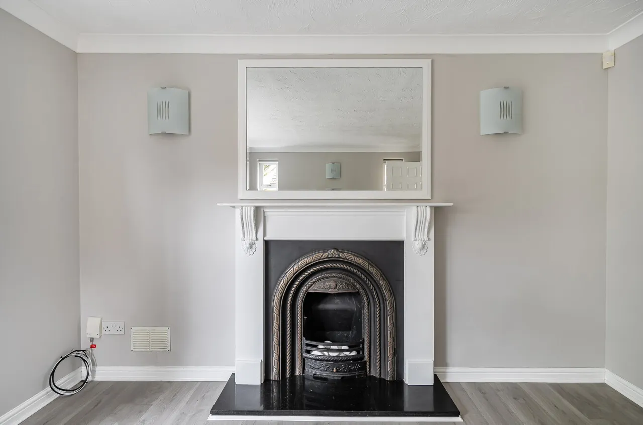 Peninsular Close, Camberley, Surrey, GU15 1QW, photo 10