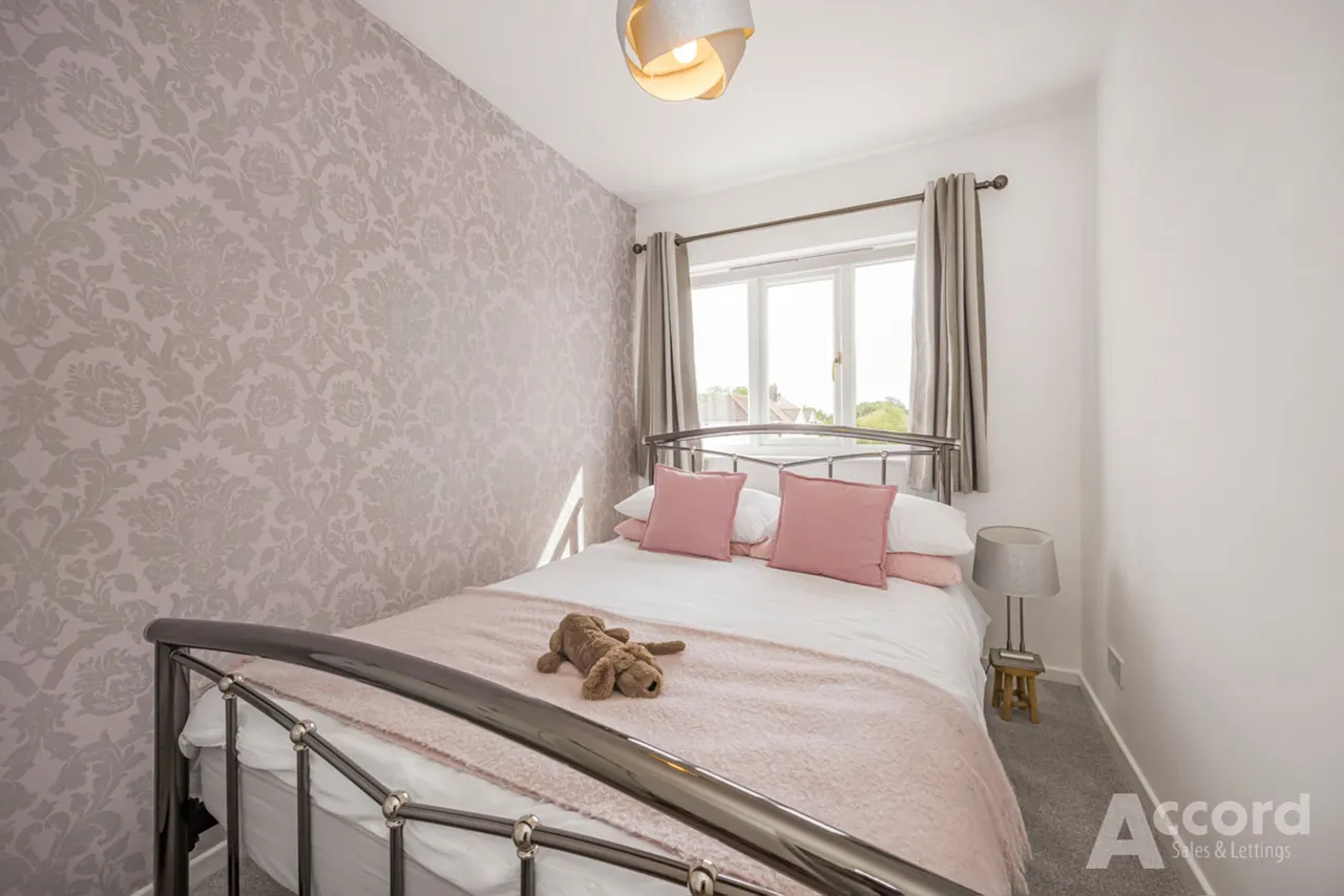 Dee Way, Romford, RM1, photo 19