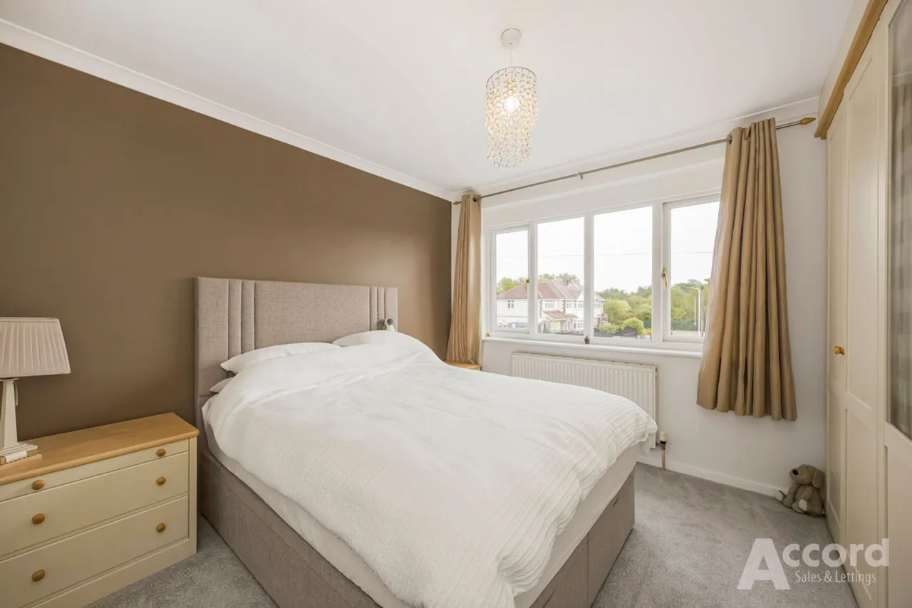 Dee Way, Romford, RM1, photo 39