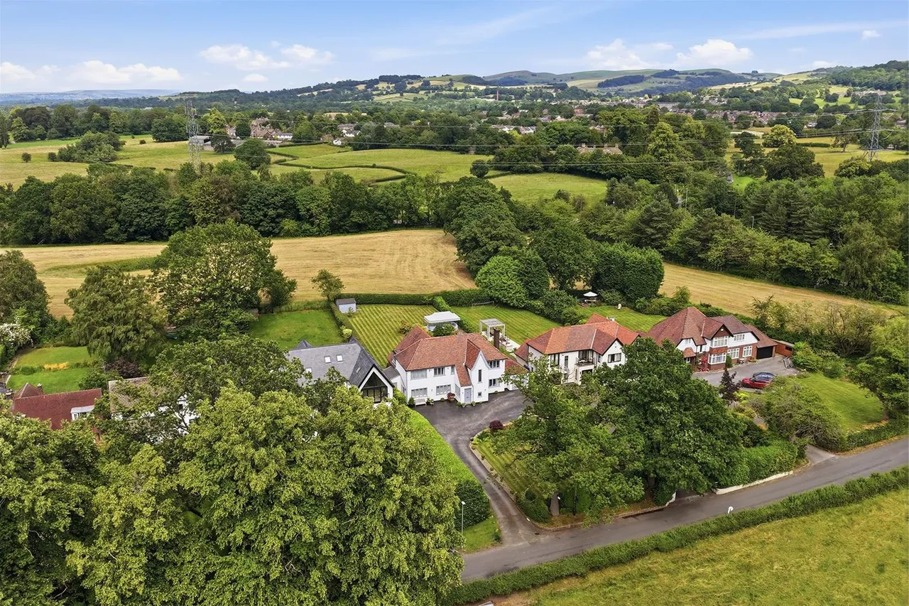 Dumbah Lane, Bollington, Macclesfield, photo 31