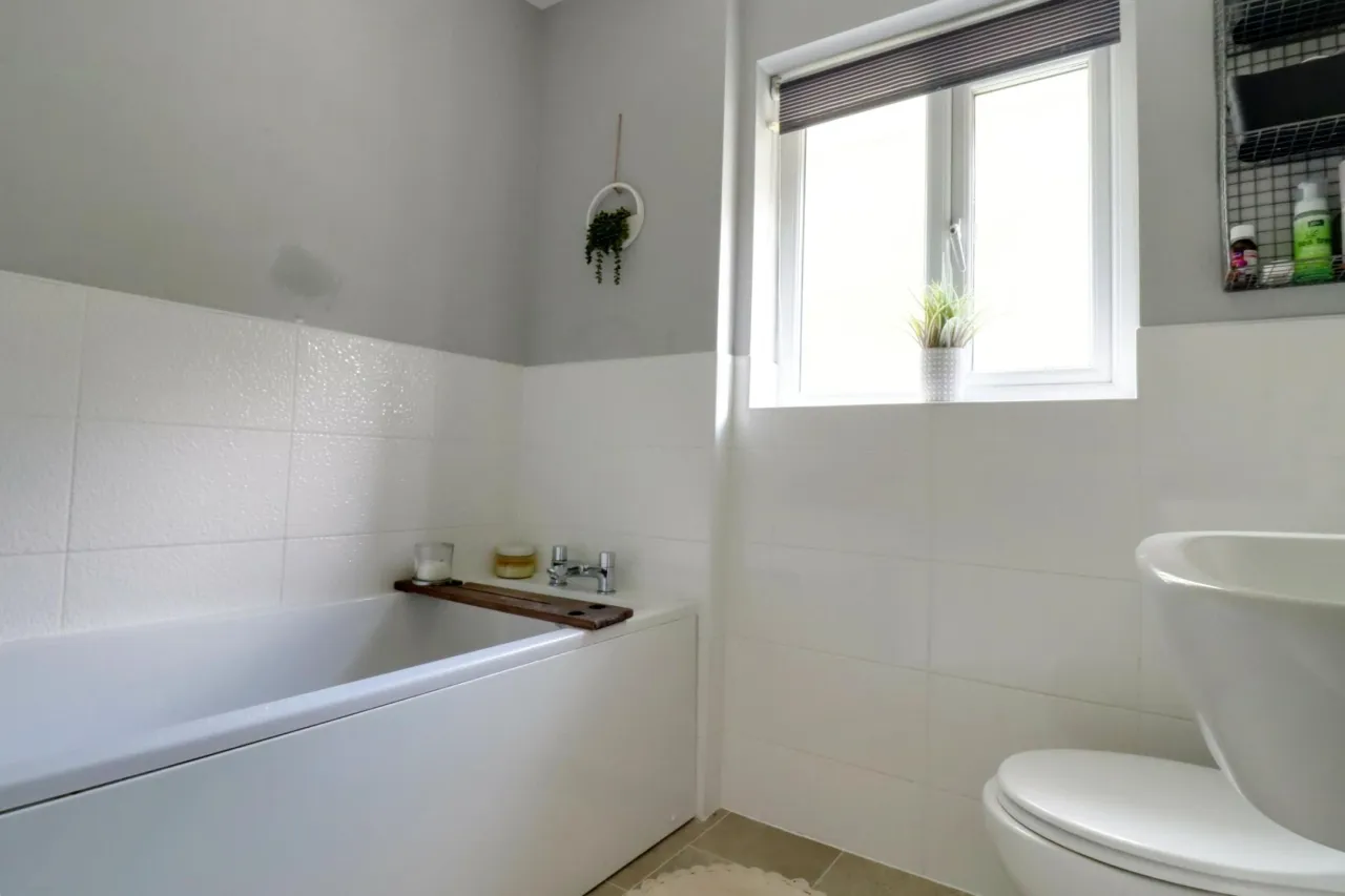 Dairyfields Road, Nantwich, photo 22