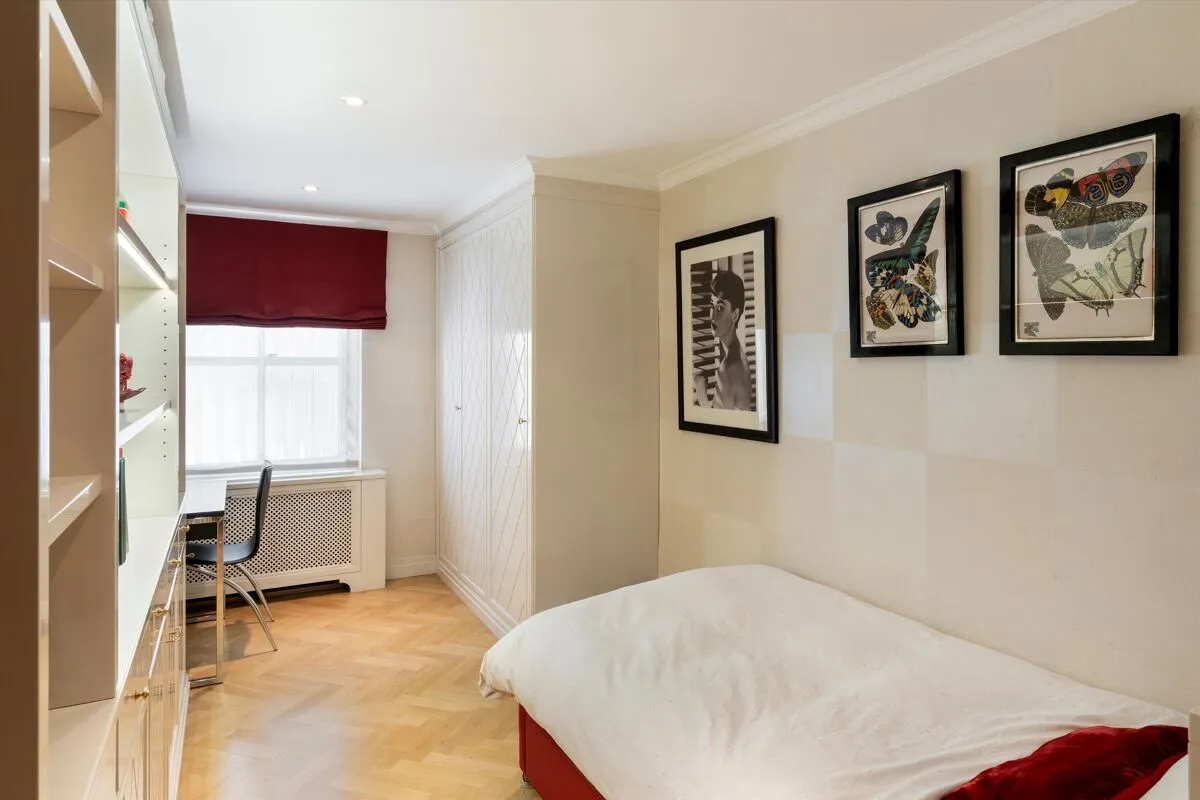 Lowndes Square, London, SW1X, photo 13