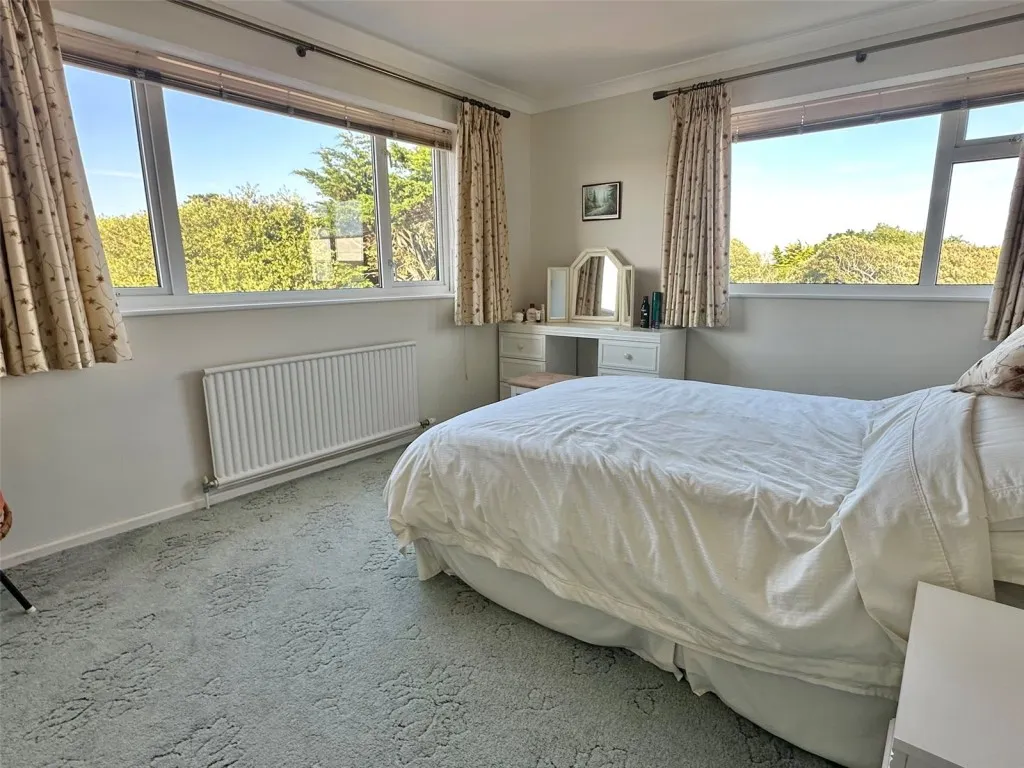 Milford on Sea, Lymington, photo 11