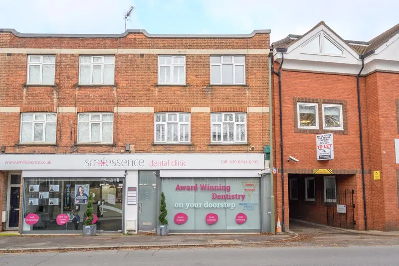 Bridge Road, East Molesey KT8 9HH, photo 4