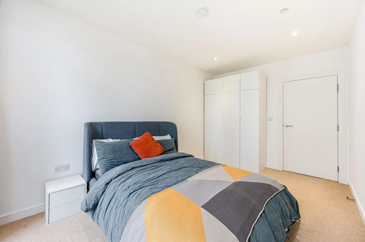 Flat 26, Thomas York House, 107 Woolwich High Street, London, photo 9