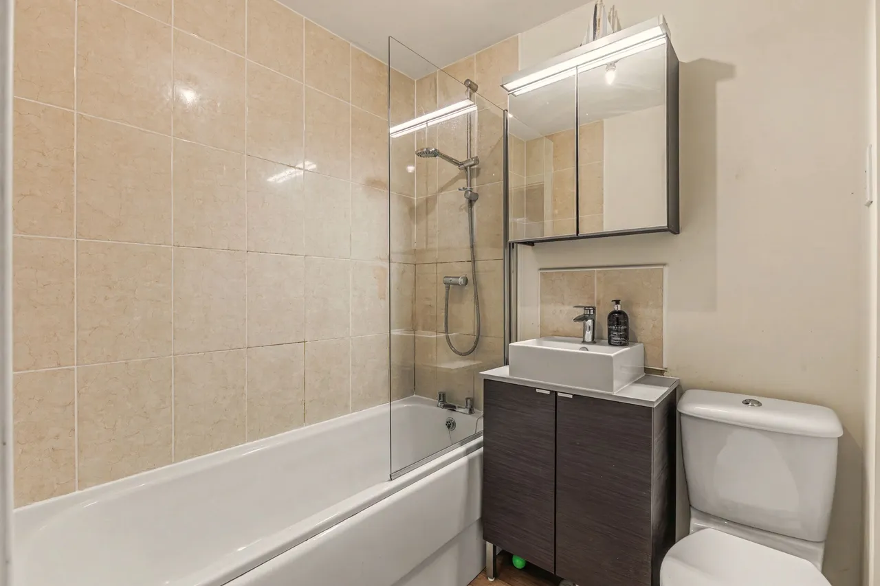 Snaffle Way, Evesham, WR11, photo 12