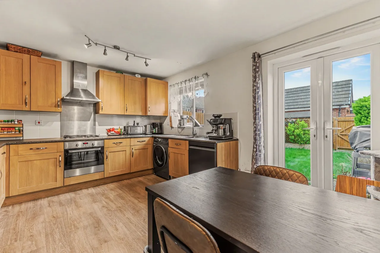 Snaffle Way, Evesham, WR11, photo 5