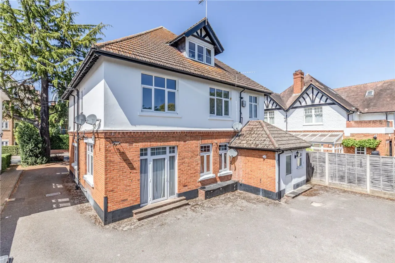 Pyrford Road, West Byfleet, Surrey, KT14, photo 10