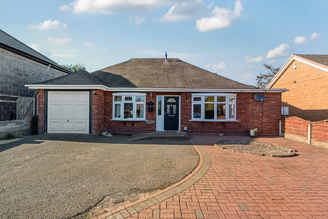 Bideford Way, Cannock, WS11, photo 2