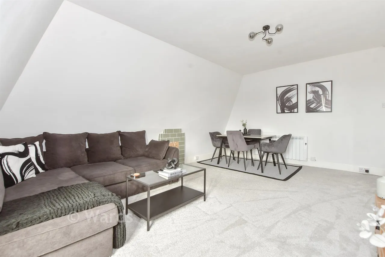 Augusta Gardens, Folkestone, CT20, photo 6