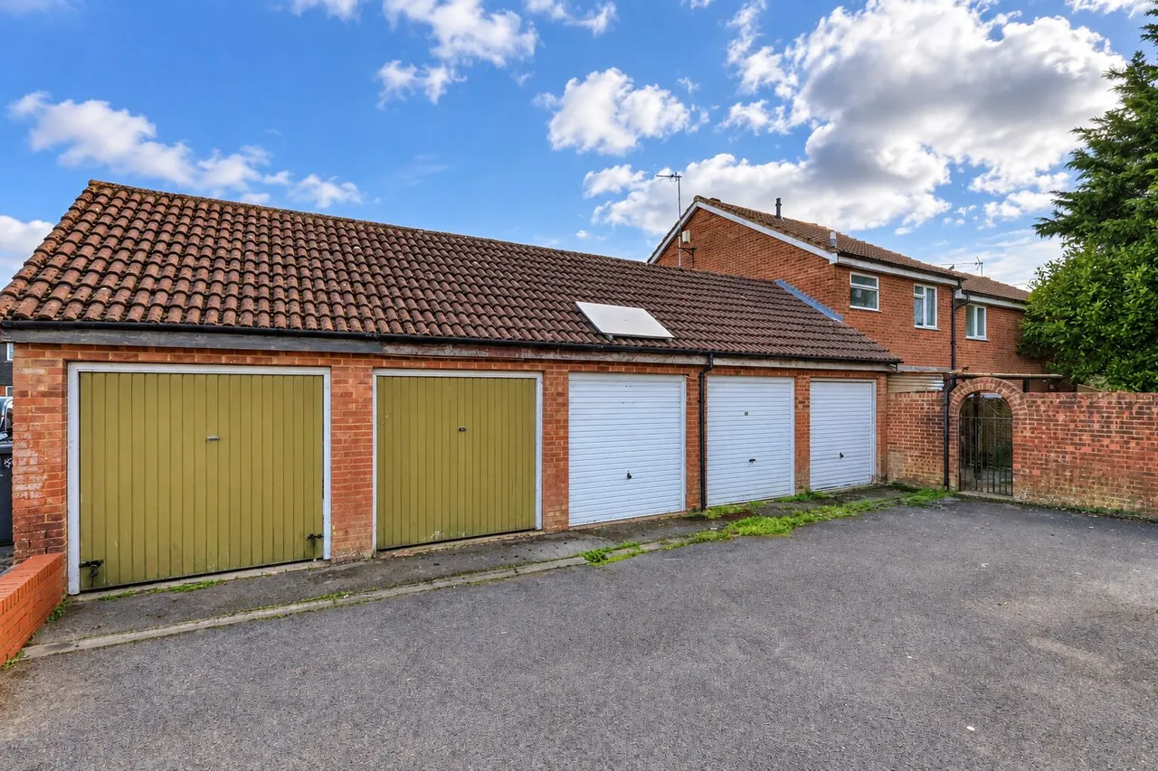 Lansdowne Way, High Wycombe, HP11, photo 10