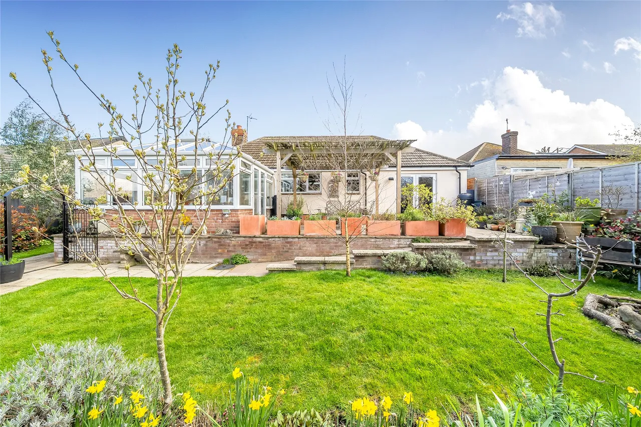 Allens Hill, Bozeat, NN29, photo 13