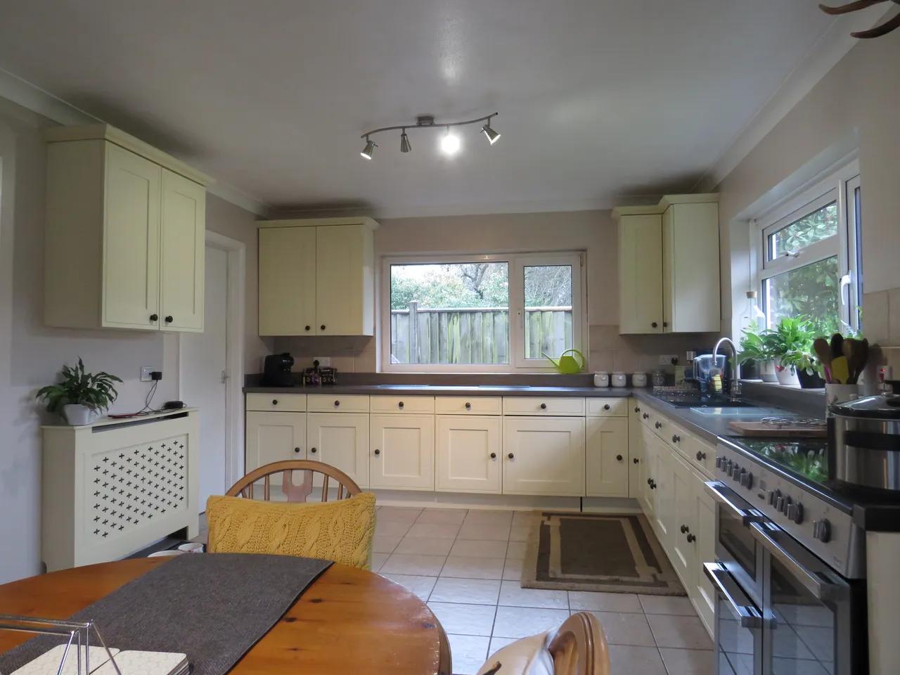 East Dean Road, West Dean, SP5, photo 2