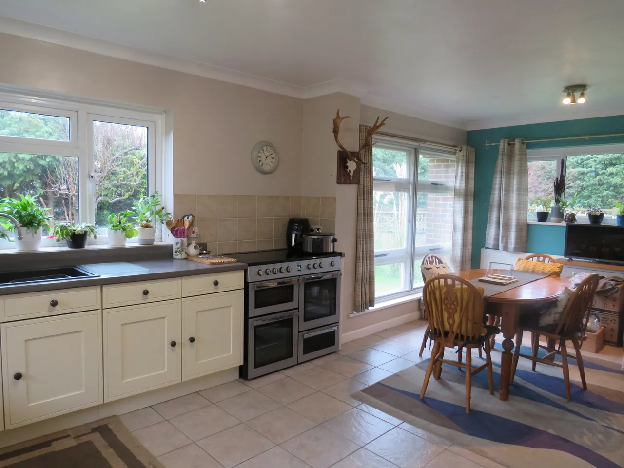 East Dean Road, West Dean, SP5, photo 3