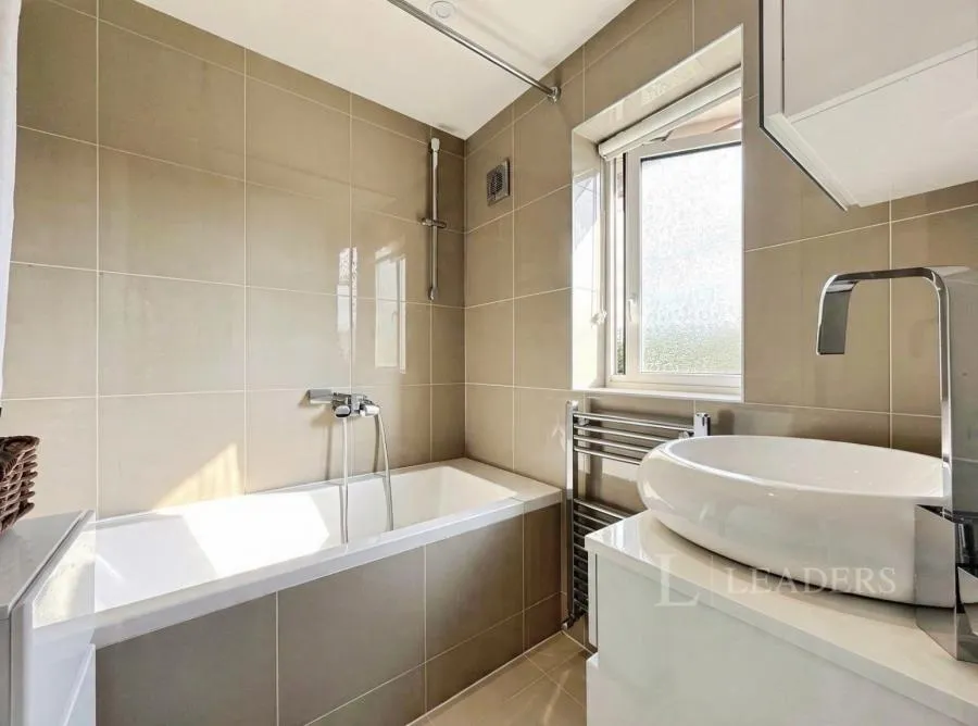 Lovell Road, Bedford, MK42, photo 9