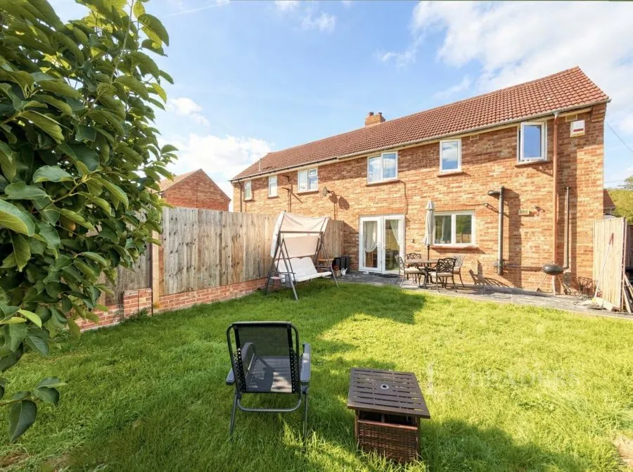 Lovell Road, Bedford, MK42, photo 2