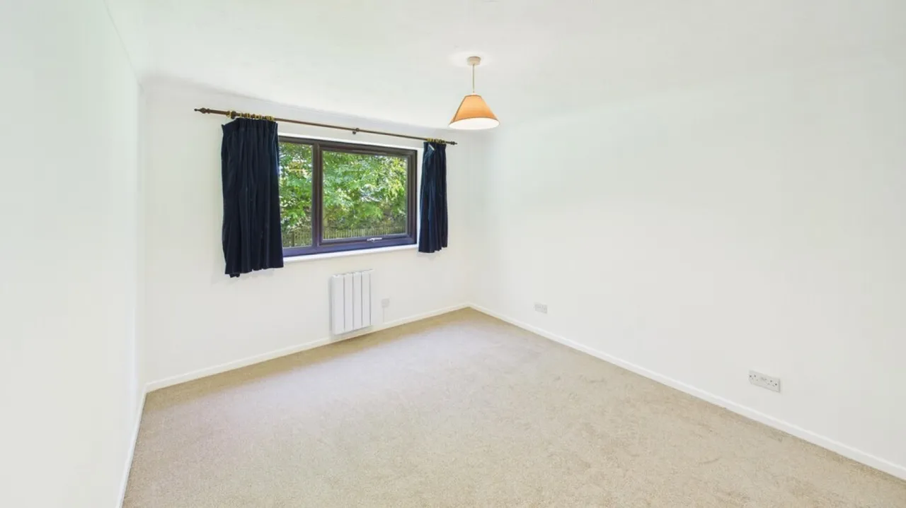 Mermaid Close, Bury St Edmunds, IP32, photo 5