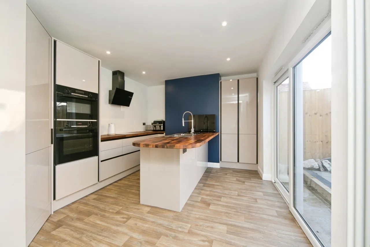 Abbey Road, Rhos on Sea, LL28, photo 3