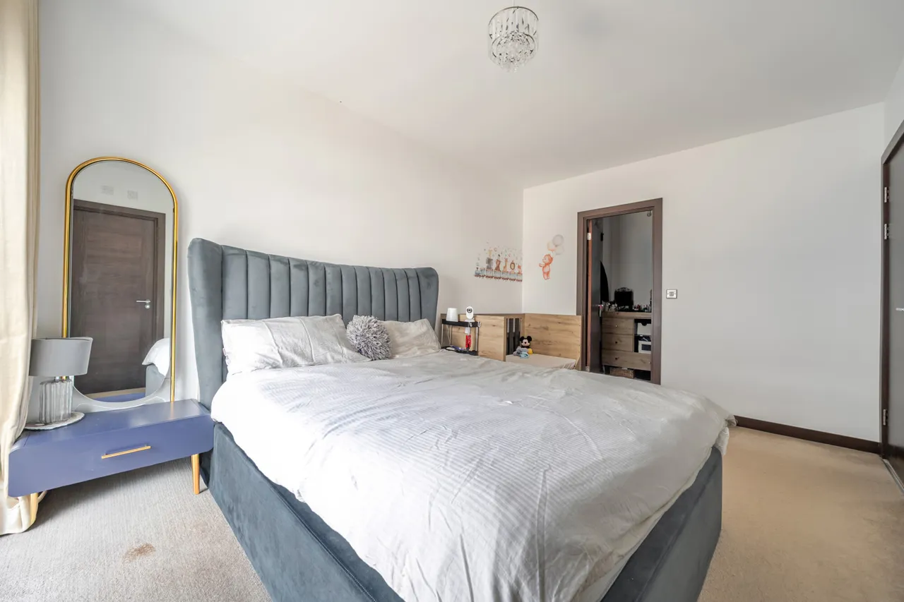 Stanley Kubrick Road, Denham, UB9, photo 7