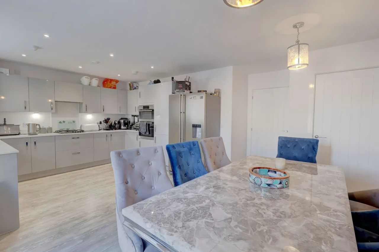 Furrow Drive, Princes Risborough, HP27, photo 11