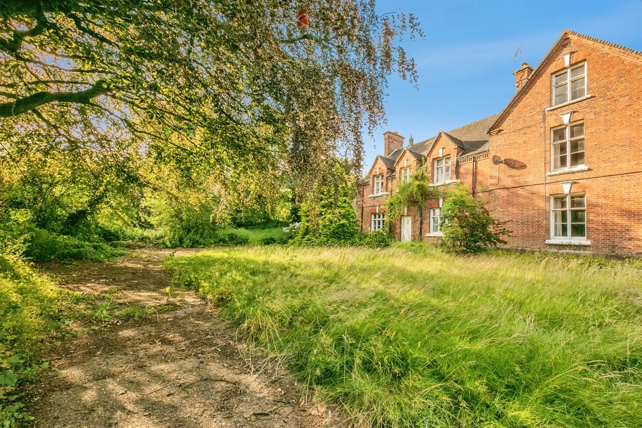 Old Road, Tean, ST10, photo 15