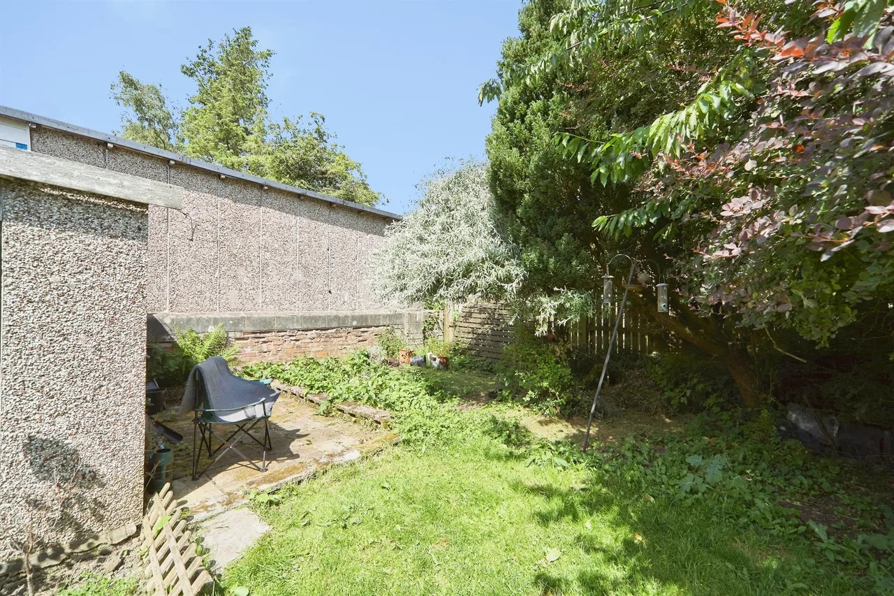 Sandmoor Close, Thornton, BD13, photo 17