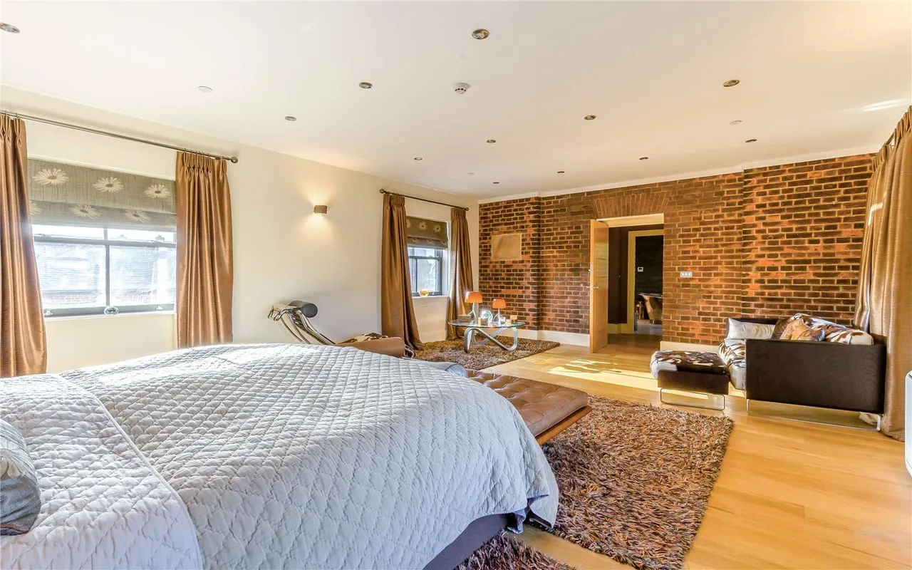 Mill Lane, Aylsham, Norwich, Norfolk, NR11 6WA, photo 8