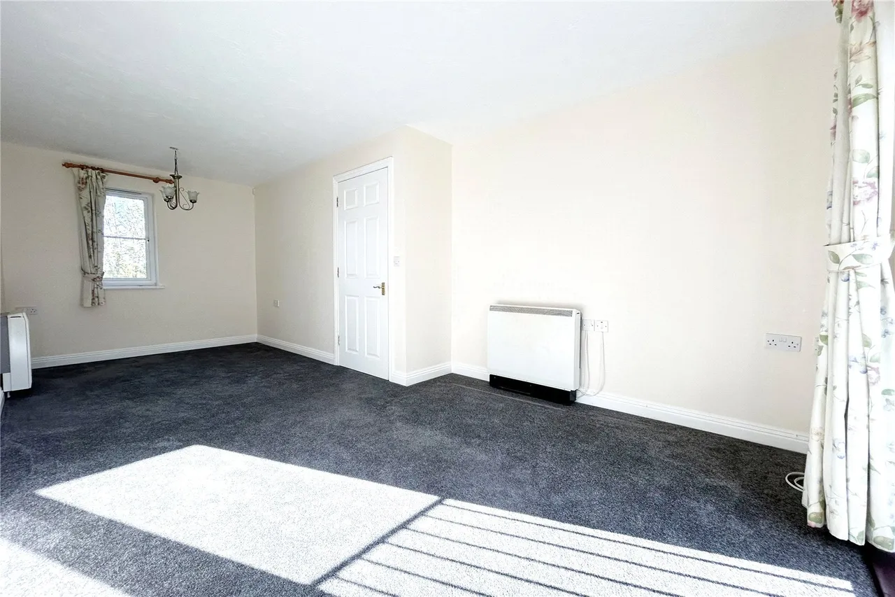 Basingfield Close, Old Basing, Basingstoke, Hampshire, RG24 7BQ, photo 9