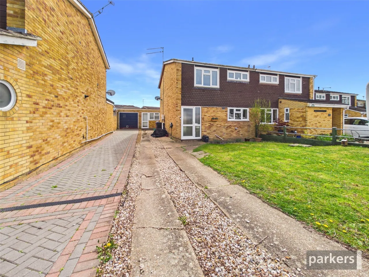 3 bed house for sale, Colemans Moor Road, Woodley, RG5