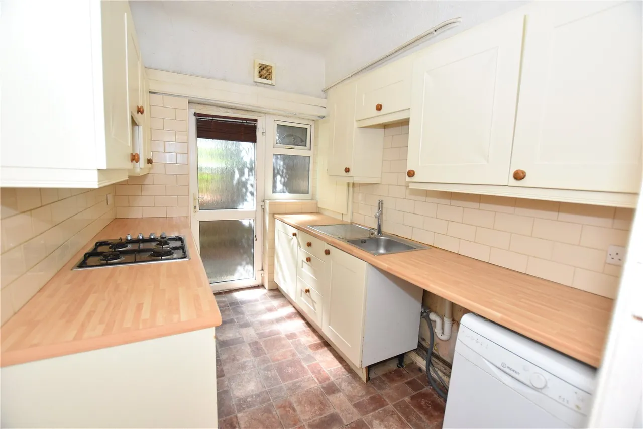 Saughall Road, Saughal Massie, CH46, photo 4