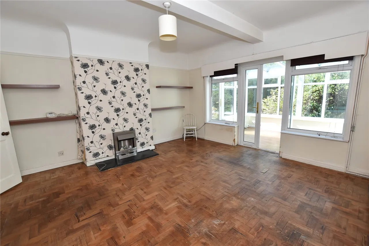 Saughall Road, Saughal Massie, CH46, photo 2