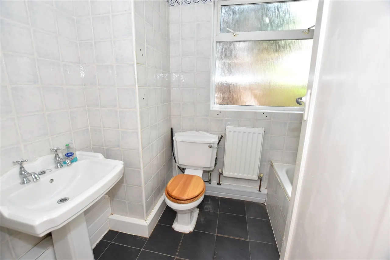 Saughall Road, Saughal Massie, CH46, photo 11