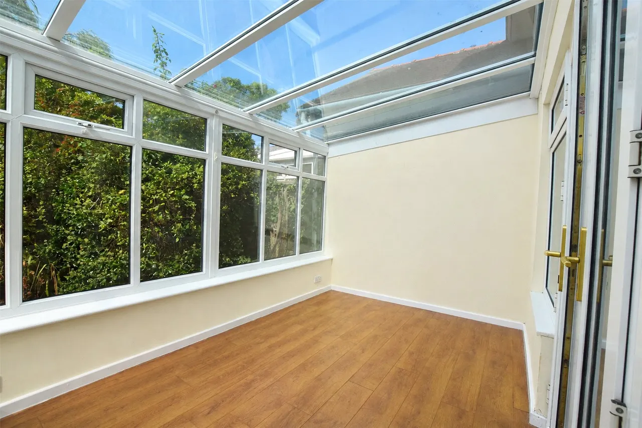 Saughall Road, Saughal Massie, CH46, photo 6