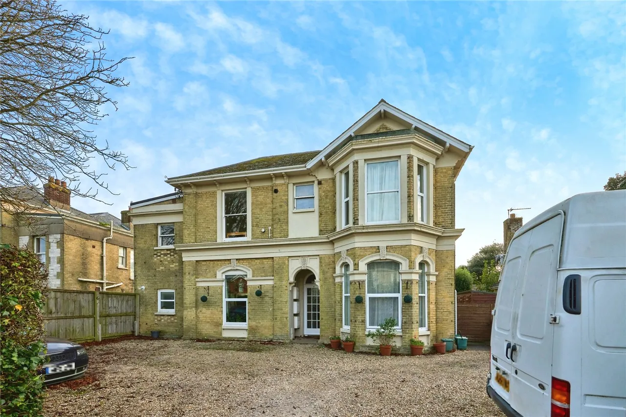 Partlands Avenue, Ryde, PO33, photo 13