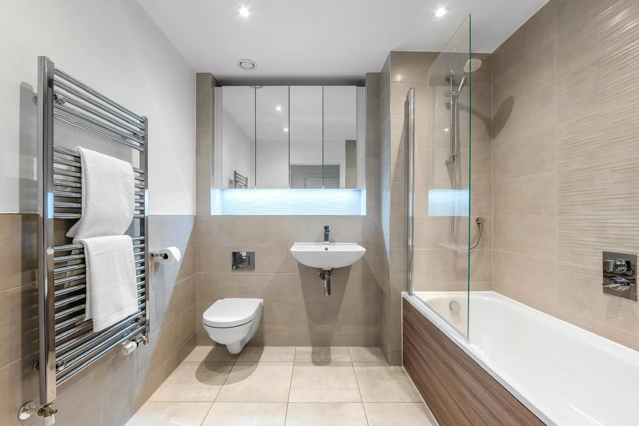 Bruce Grove, Orpington, BR6, photo 5